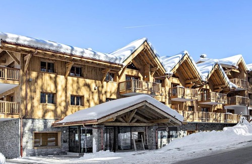 Les Houches Apartment | Wifi, view mountain, fitness, swimming pool, sauna, hammam, balcony, parking, tv, ski locker, 55m²