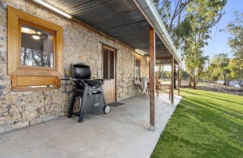Moorook Cottage | Wigley Retreat