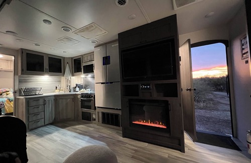 Rio Verde Foothills House | Wild Cactus Glamping - Stationary RV, prime location between rural and city life
