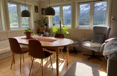 Barstrand House | Wilderness House