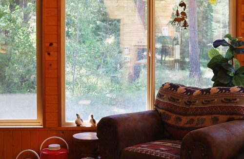 Colville House | Wilderness Setting with lodge/cabin Feel.