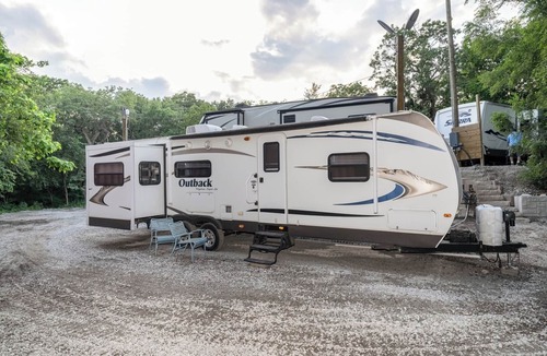 Miller Beach Cottage | Wildwood Camper: Grill, Firepit & Pets OK