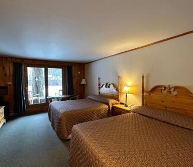 Lake Placid Hotel | Wildwood on the Lake