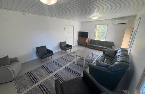Iisalmi House | Willa Stonehill