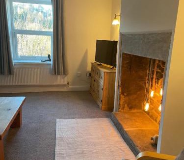 Hepworth House | Willden Cottage