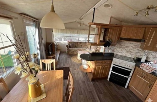 Uddingston Ski Chalet | Willerby Granada 2 Bed Caravan Uddingston Glasgow