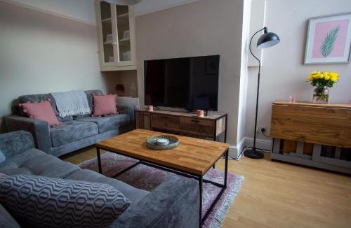 Hoole House | William House