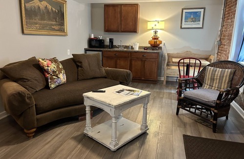 Pittsfield Hotel | William Watson Hotel