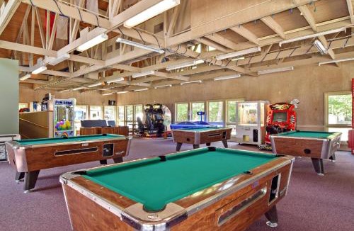Stonehouse Other | Williamsburg Camping Resort One Bedroom Loft Cabin 4