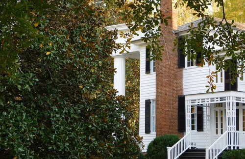 Washington Bed & Breakfast | Willis room at Chantilly bed & breakfast in charming Washington GA
