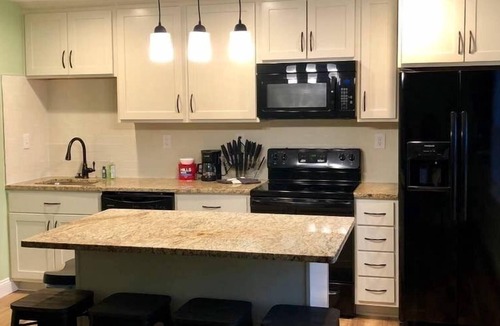 Willoughby Spit Condo | Willoughby Escape - Suite 1