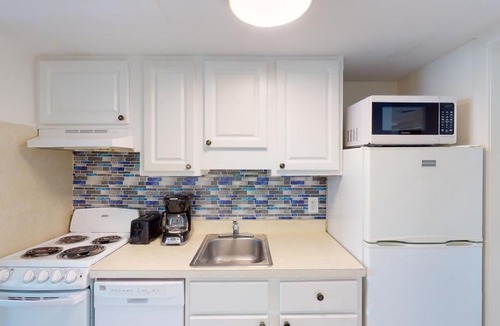 Myrtle Beach Apartment | Willow Bay 601 Oceanfront Suite, Renovated Spring 2023 desirable Golden Mile Location