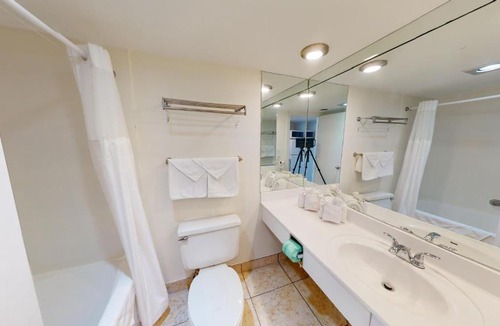 Myrtle Beach Apartment | Willow Bay 901 Oceanfront Suite, Renovated Spring 2023 desirable Golden Mile Location