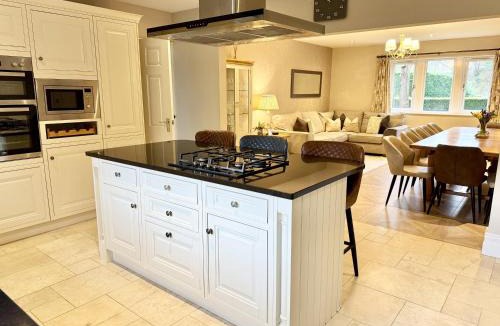 Padfield House | Willow Brook