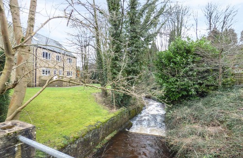 Padfield Cottage | Willow Brook