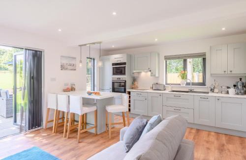 Stowmarket House | Willow Cottage