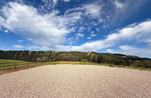 Thayne RV Rental | Willow Creek Wanderlust RV