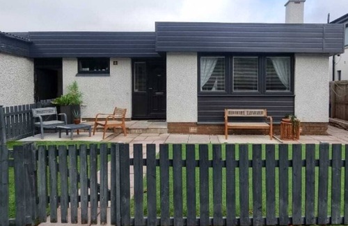 Bathgate House | Willow Croft - Your wee home in the heart of Scotland.