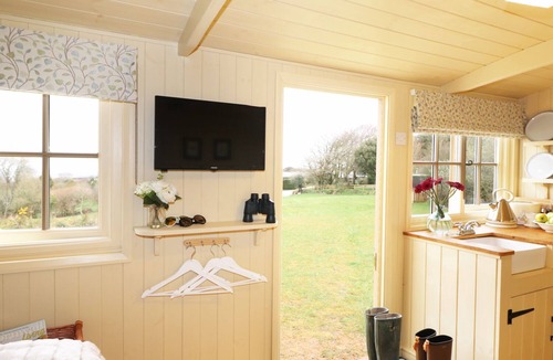 Burlawn Cottage | Willow