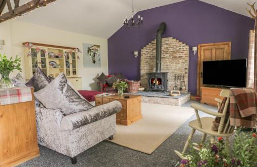 South Cave House | Willow Lodge