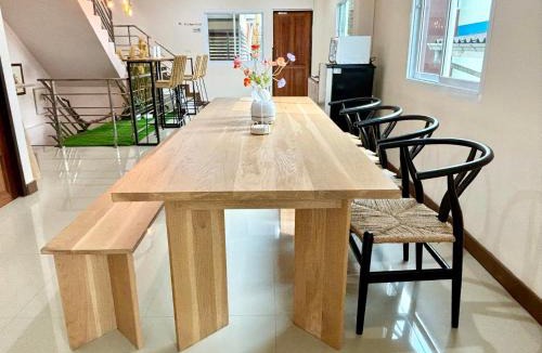Chumphon House | Willow Pillow