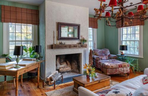 Pine Plains House | Willow Vale - Stunningly Designed Historical Icon with Hot Tub