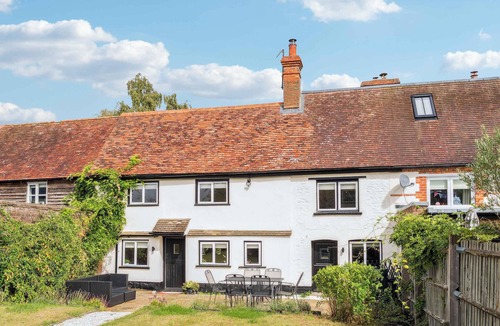 Wallingford House | Willowbrook Cottage - 3 Bed Countryside Escape