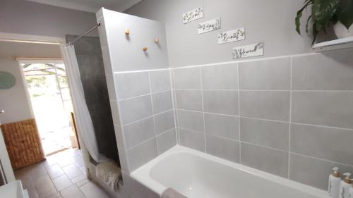 Underberg Apartment | Willowlea Cottage