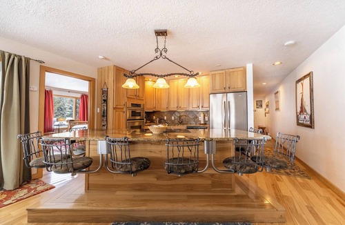 Lakeside Village Apartment | Willows #1704 by Summit County Mountain Retreats