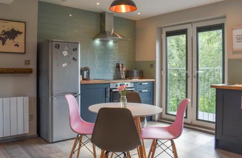 Etchingham House | Willows View