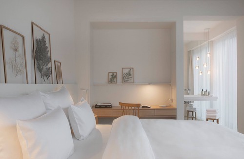 Charlottenburg Hotel | Wilmina Hotel