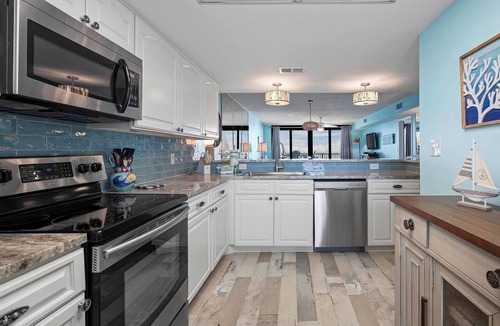 Orange Beach East Condo | Wind Drift 703 SE Gulf-Front Boater's Paradise