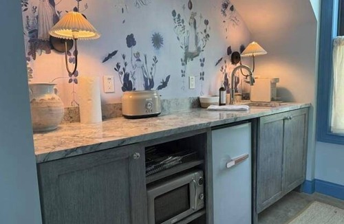 New Buffalo Villa | Windflower - Upscale 2 Bedroom Villa at Petite Acres