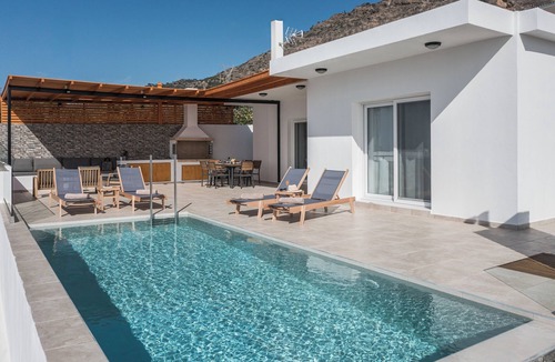 Pefki Villa | Windless SeaView Villa, with Pool & Hot Tub