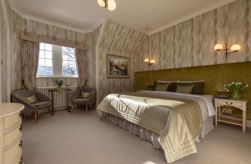 Walkerburn House | Windlestraw Guesthouse