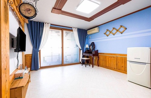 Suwon Apartment | Windmill and light house pension