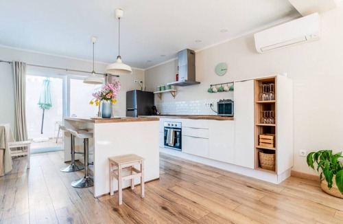 Odeceixe Apartment | Windmill Escape - Onda Townhouse by Lisbeyond