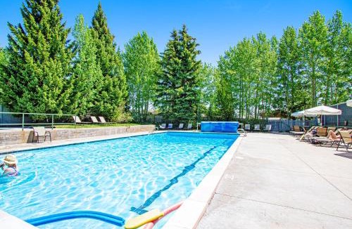 Teton Village Apartment | Windriver Retreat