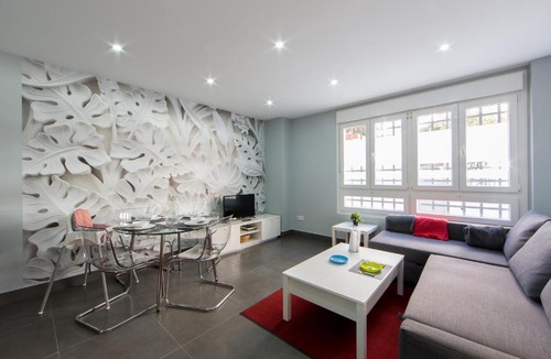 Puerta del Angel Apartment | WindRose 3