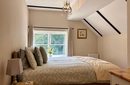 Coberley House | Windrush Cottage, Seven Springs Cottages