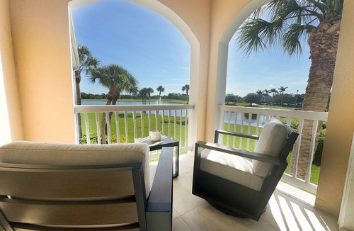 Osprey Condo | Windsor Lodge Unit 20, studio, close to the beaches, pool access