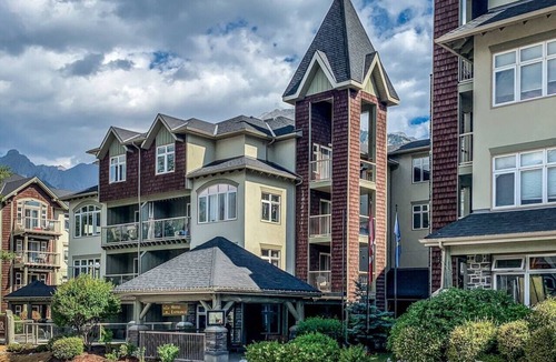 Canmore Condo | Windtower lodge QenBed Suite/Heated UGParking