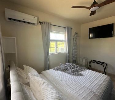 Fortescue Apartment | Windy Bottom