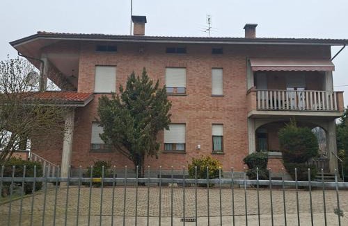 Castiglione Tinella Apartment | Wine e relax Thea