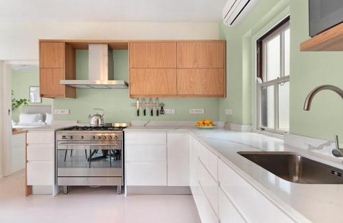Stellenbosch Cabin | Winelands Golf Lodges 5