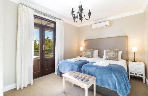Stellenbosch Cabin | Winelands Golf Lodges 26