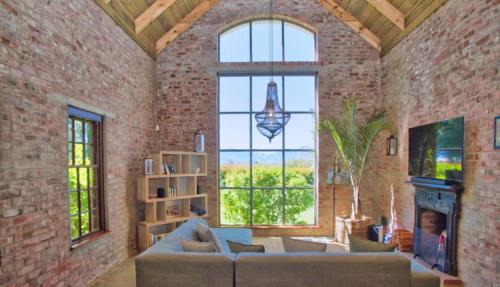 Riebeek Kasteel House | Winelands Manor Vineyard Views