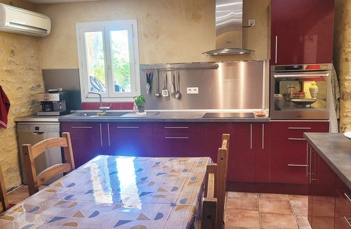 Sabran Villa | Winemaker's house with garden and pool in the gard
