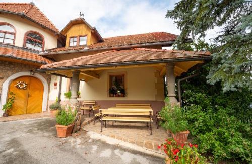 Tisina House | Winery Toplak