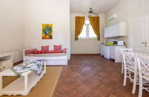 Strassoldo Apartment | Winery Villa Vitas Dépendance (App.1) by Interhome